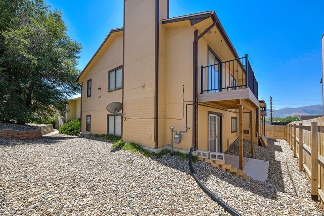 Photo - 6702 Dublin Loop W Unit D
