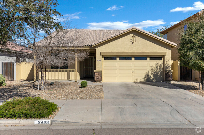 Building Photo - 2408 W Tamarisk Ave Rental