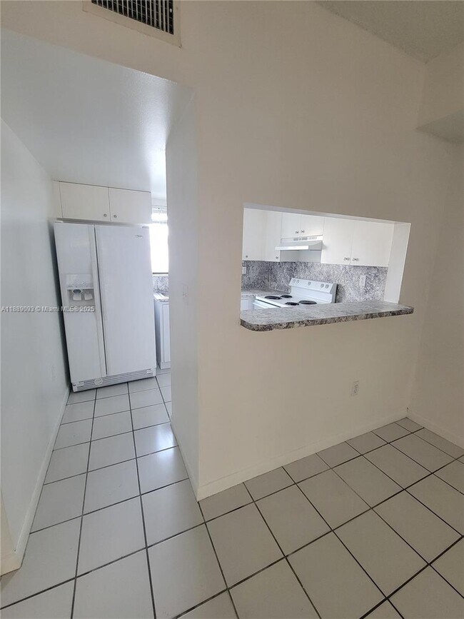 Photo - 355 E 33rd St Unit 203