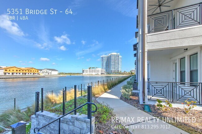 Photo - 5351 Bridge St