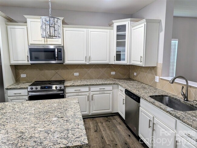 Photo - 4031 Huntley Glen Dr