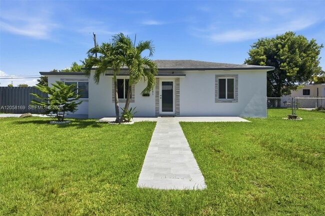 Building Photo - 6785 SW 17th St