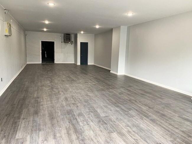 Photo - 1213 W Gaines St