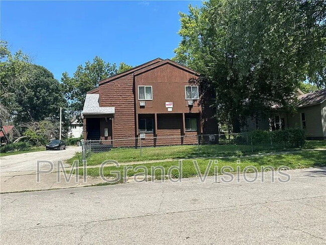 Building Photo - 904 W Macon St Unit 6 Rental