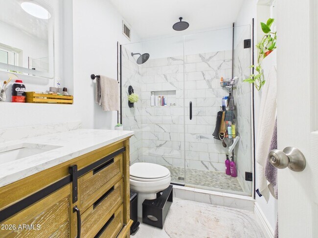 Photo - 3223 W Joan De Arc Ave