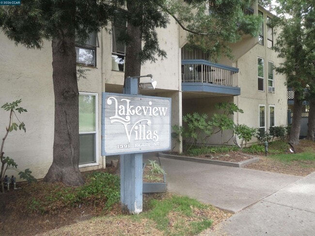 Building Photo - 1591 Ellis St Unit 220