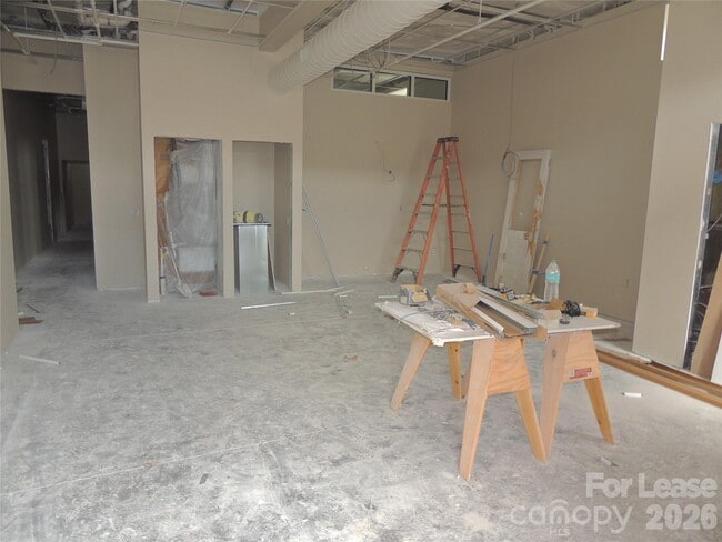Photo - 122 W Court St
