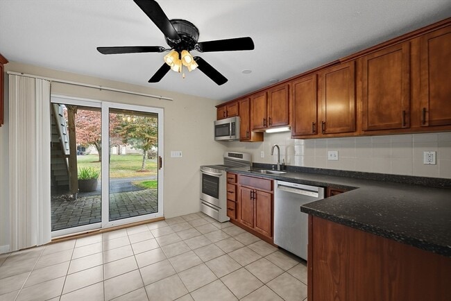 Photo - 10 Washington Park Dr Unidad 10