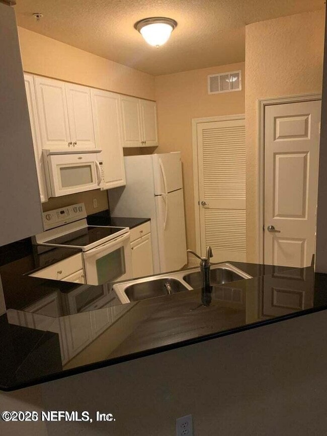 Photo - 5617 Bowden Rd Unit 1418