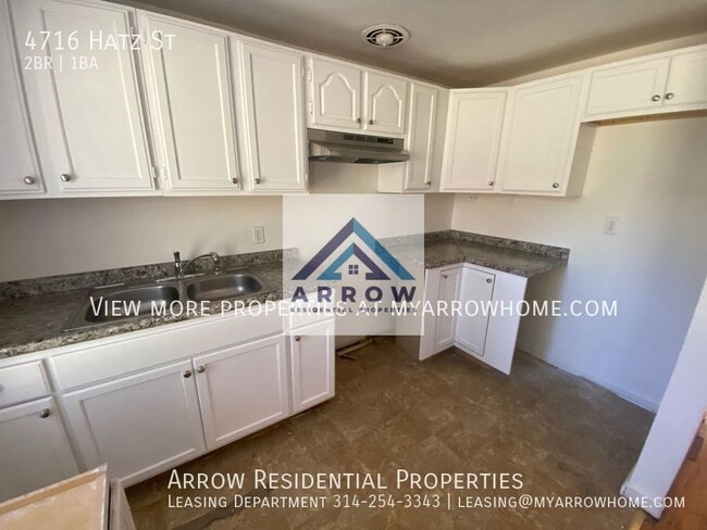 Photo - 4716 Hatz St