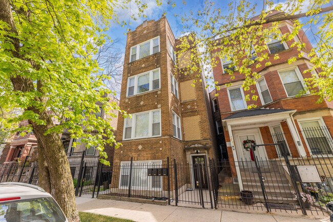Building Photo - 1321 S Millard Ave Unit C Rental
