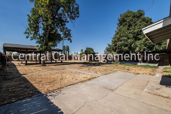 Photo - 3 Bedroom/2 Bath Home in Rosedale - $2195 per month!