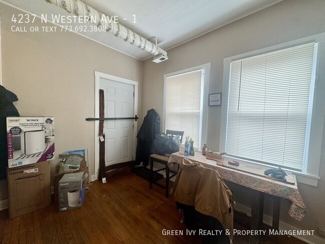 Photo - 4237 N Western Ave Unit 1