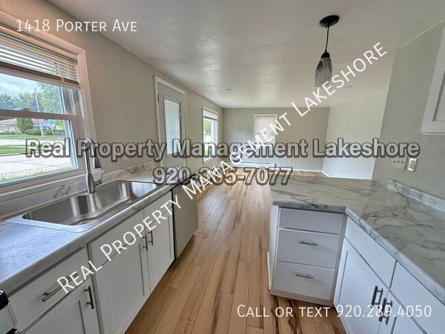Photo - 1418 Porter Ave