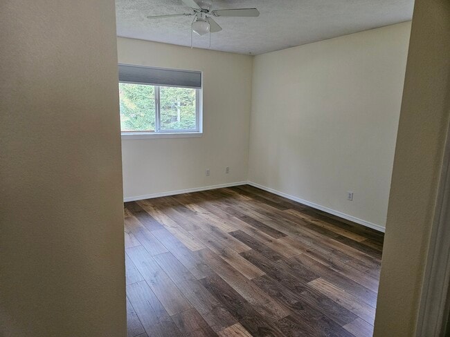 Photo - 9611 N Normandie Ln