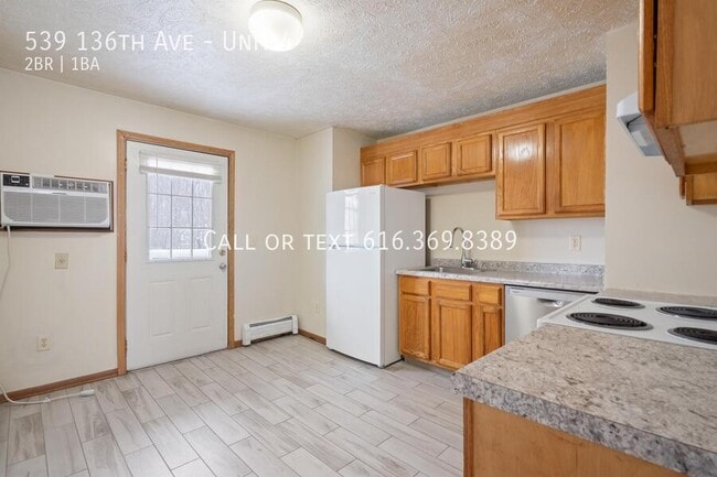 Photo - 539 136th Ave Unit 4