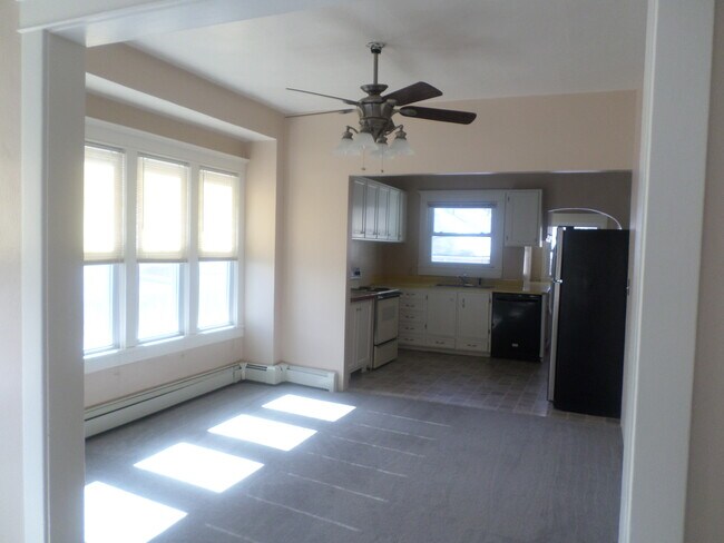 Photo - 67 State Ave