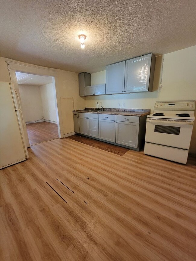 Photo - 1011 W Elm Arcade