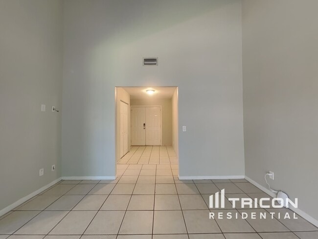 Photo - 3206 Shady Glen Cir