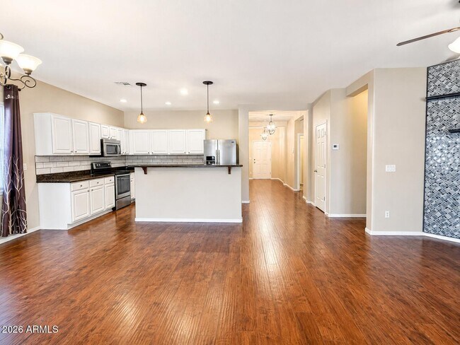Photo - 17636 W Maui Ln