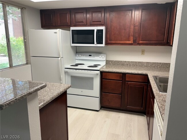 Photo - 5278 River Glen Dr Unit 411