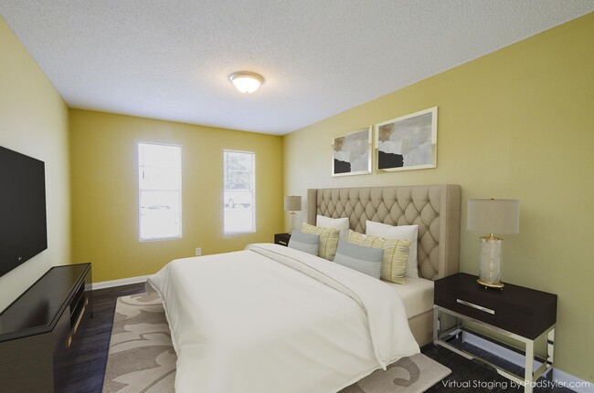 Photo - Spartan Crossing