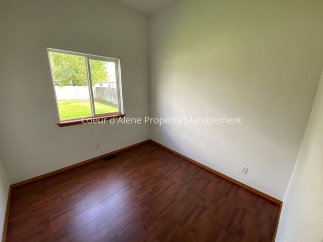 Photo - 3 bed house in Sunshine Meadows!