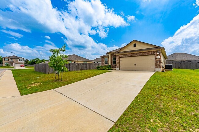 Photo - Experience Luxury Living: Perfect Blend of Comfort & Style in Your Dream Home! Schedule Viewing Now!