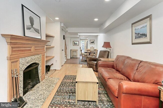 Photo - 314 S Alfred St