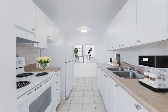 Photo - 2775 Jane Street