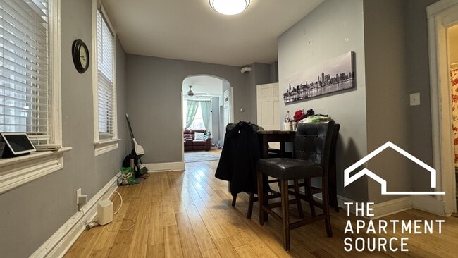 Photo - 2642 W Hirsch St Unit 2