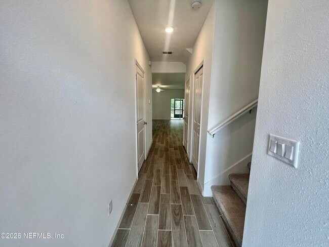 Photo - 434 Boracay Cir