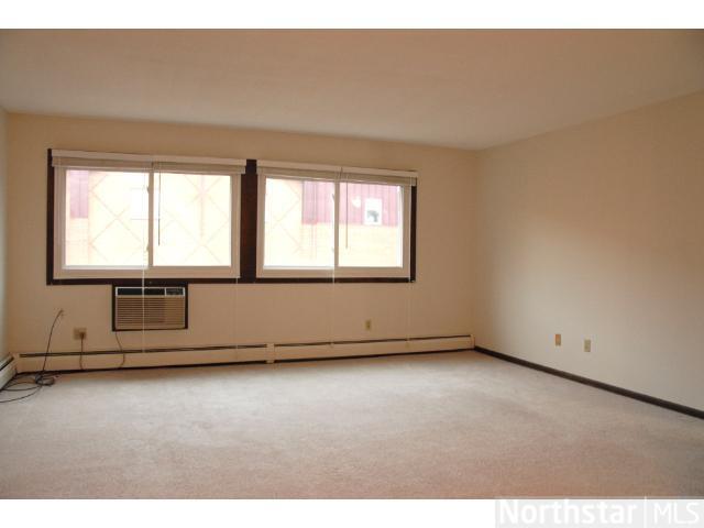 Photo - 2630 Pleasant Avenue Unidad 303