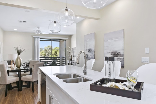 Photo - The Hardy Tempe Townhome Living
