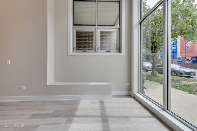 Photo - 2740 W Chicago Ave