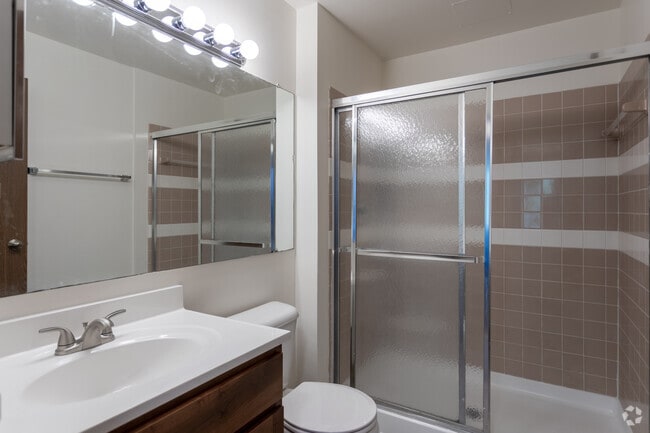2BR, 2BA