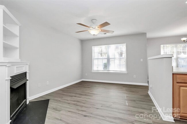 Photo - 11164 Saintsbury Pl