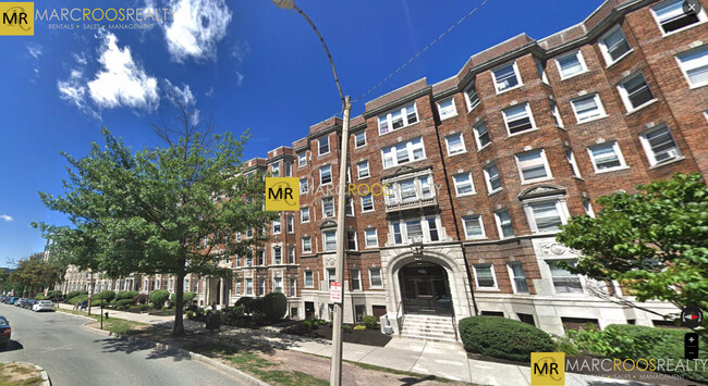 Photo - 11 Boylston St Unidad Boylston St #3 Rental