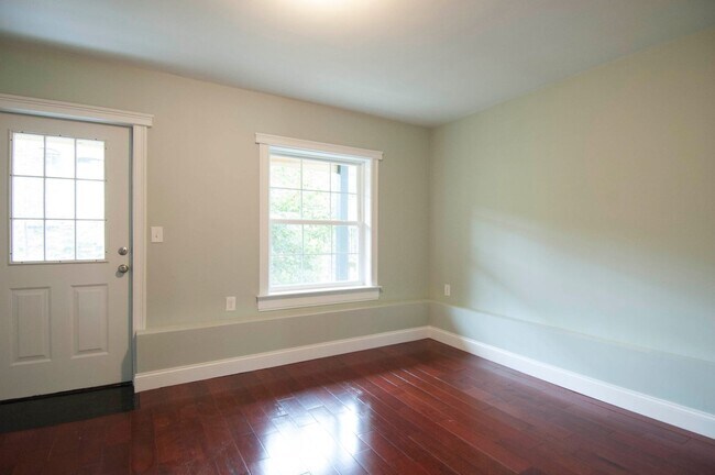 Photo - Charming 3 Bedroom