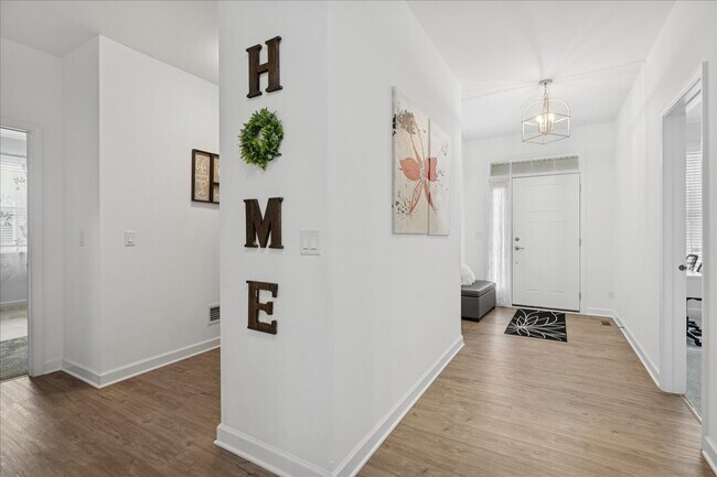 Photo - 5 Lake Vista Ct