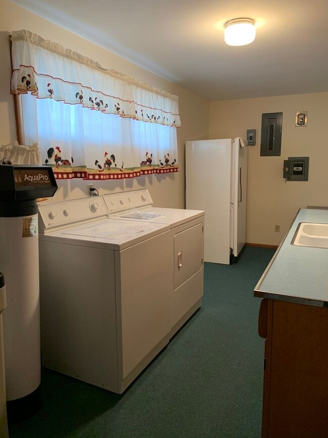 Photo - Country Home in Wes-Del School District