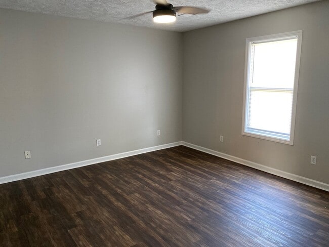 Photo - 107 Breuington St