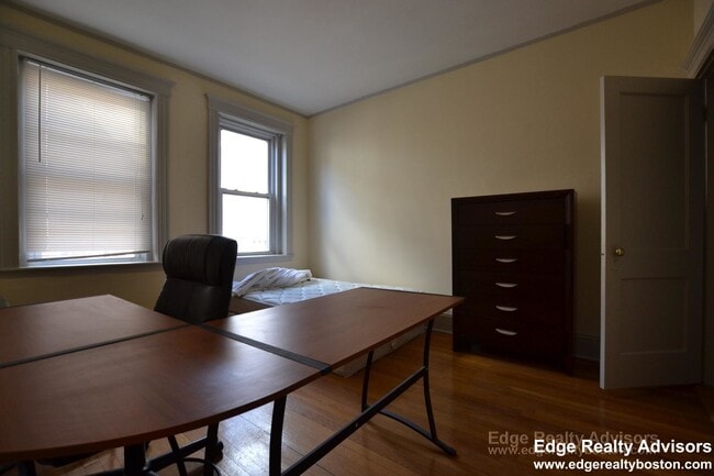 Photo - 41 Orkney Rd Unit 1