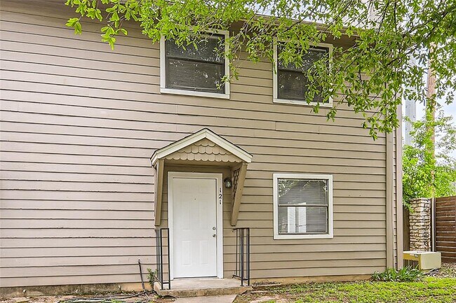 5616 Emerald Forest Dr Unit 121