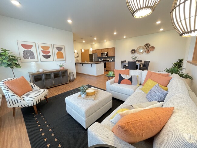 Livingroom 1x1 Attached