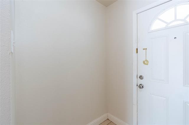 Photo - 2622 Foxcroft Ln