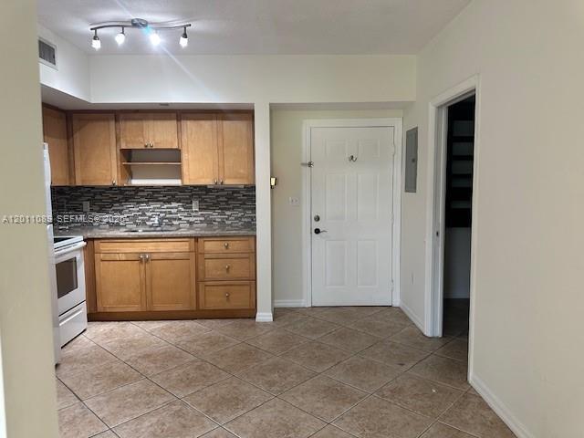 Photo - 2630 SW 28th St Unit 29