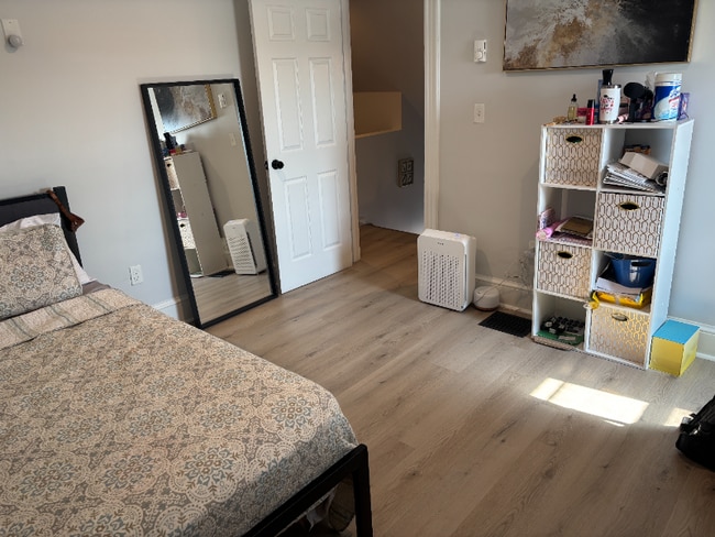 Photo - 451 New Park Ave Unidad Fl 3