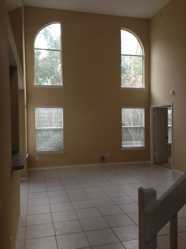 Photo - Gorgeous 4 BR Lake Mary home on Conservation lot - walking distance to Lake Mary HS