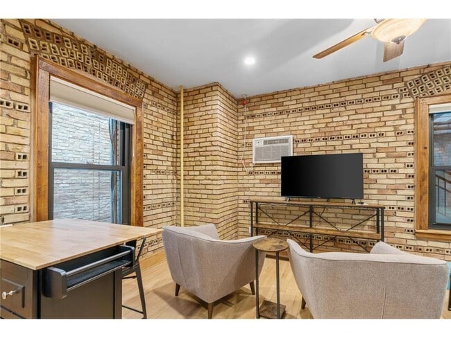 Photo - 11 S 12th St Unit 104